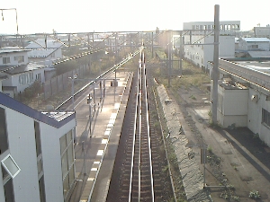 七重浜駅から望む線路の写真