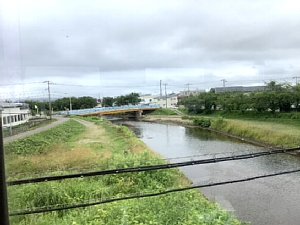 いさ鉄の車窓からの戸切地側の写真