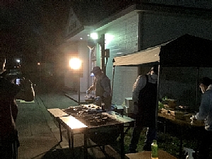 ながまれ海峡号の茂辺地駅いさりび焼きの写真