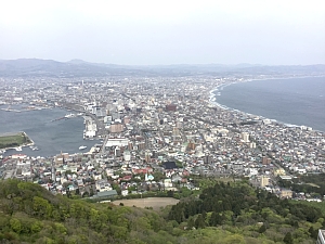 函館山から見た昼間の函館の写真